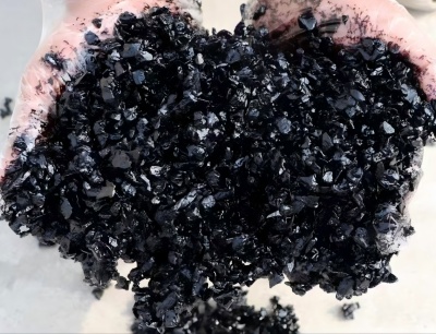 河东沥青冷补料（沥青砂）的优势特点与施工流程解析